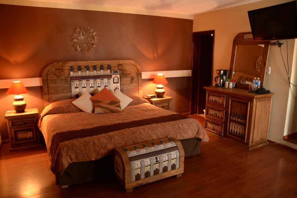 Deluxe King Room with Terrace