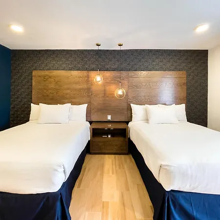 Hotel Gran Plaza & Convention Center-2
